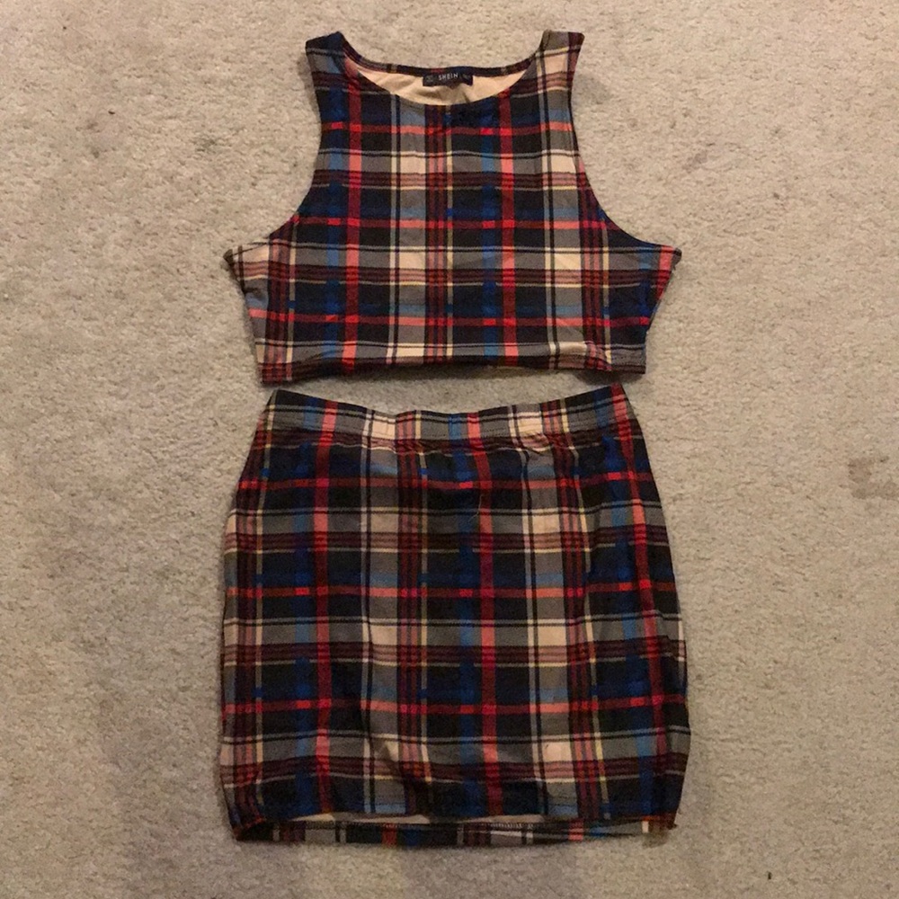 NEW!!! Two piece plaid skirt set